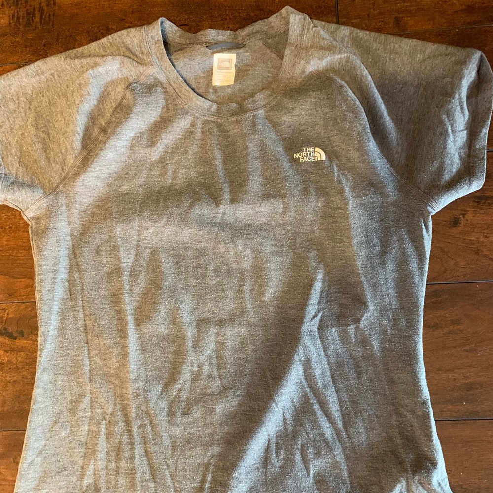 North face tee
